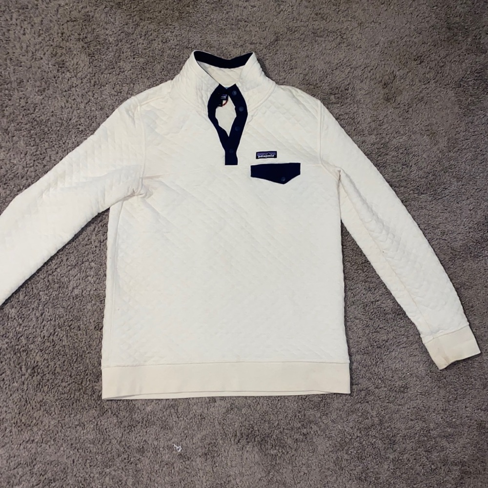 quilted patagonia pullover